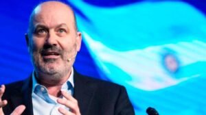 Lee más sobre el artículo Federico Sturzenegger anunció el fin del monopolio de SADAIC y entidades similares